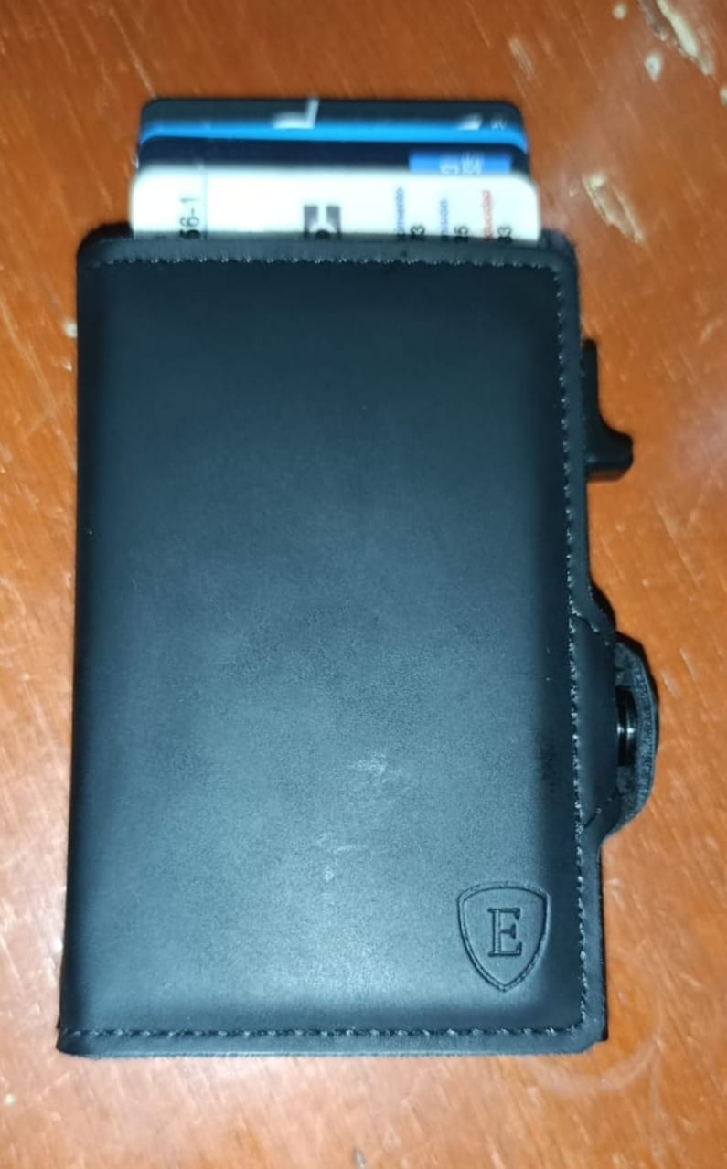 Customer photo review of E-FULL BLACK