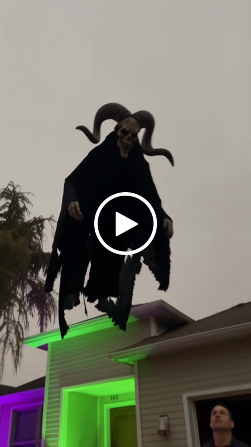 Customer video review of HauntLift™ Demon