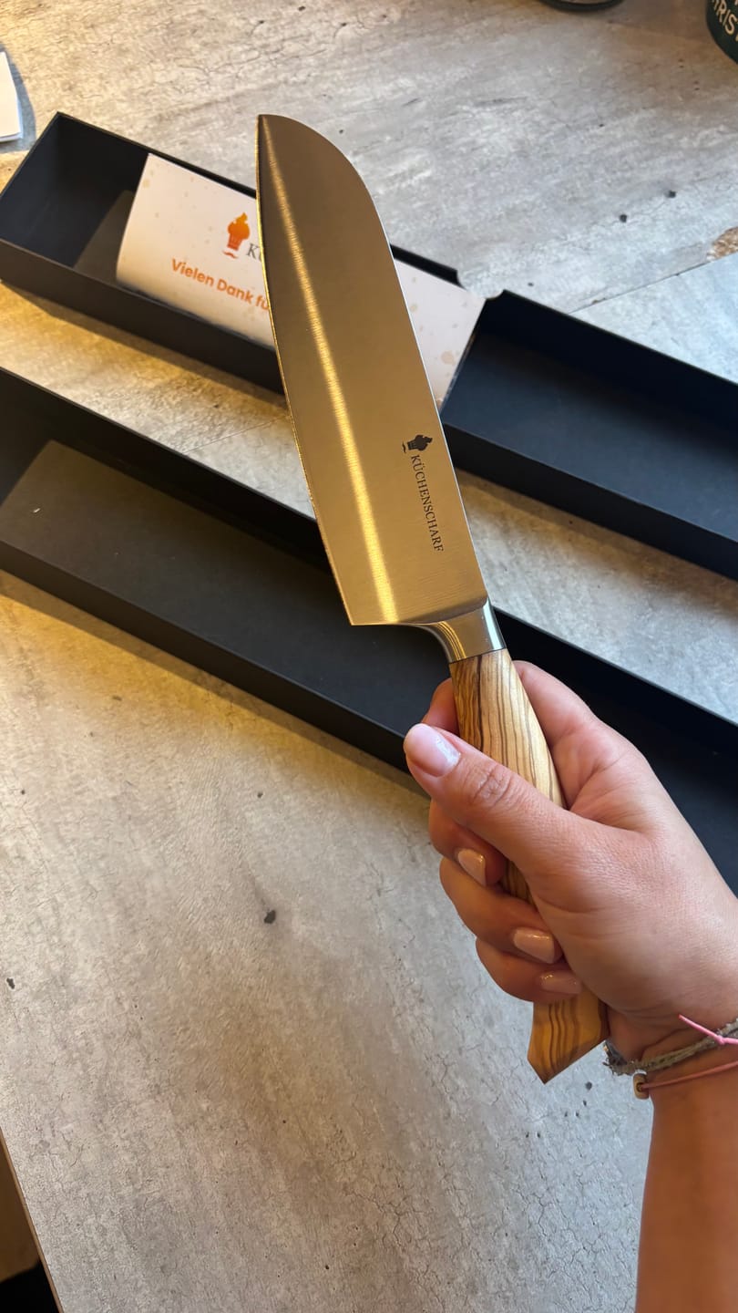 Customer photo review of Küchenscharf Santoku 16 cm (100% Solinger Handwerkskunst)