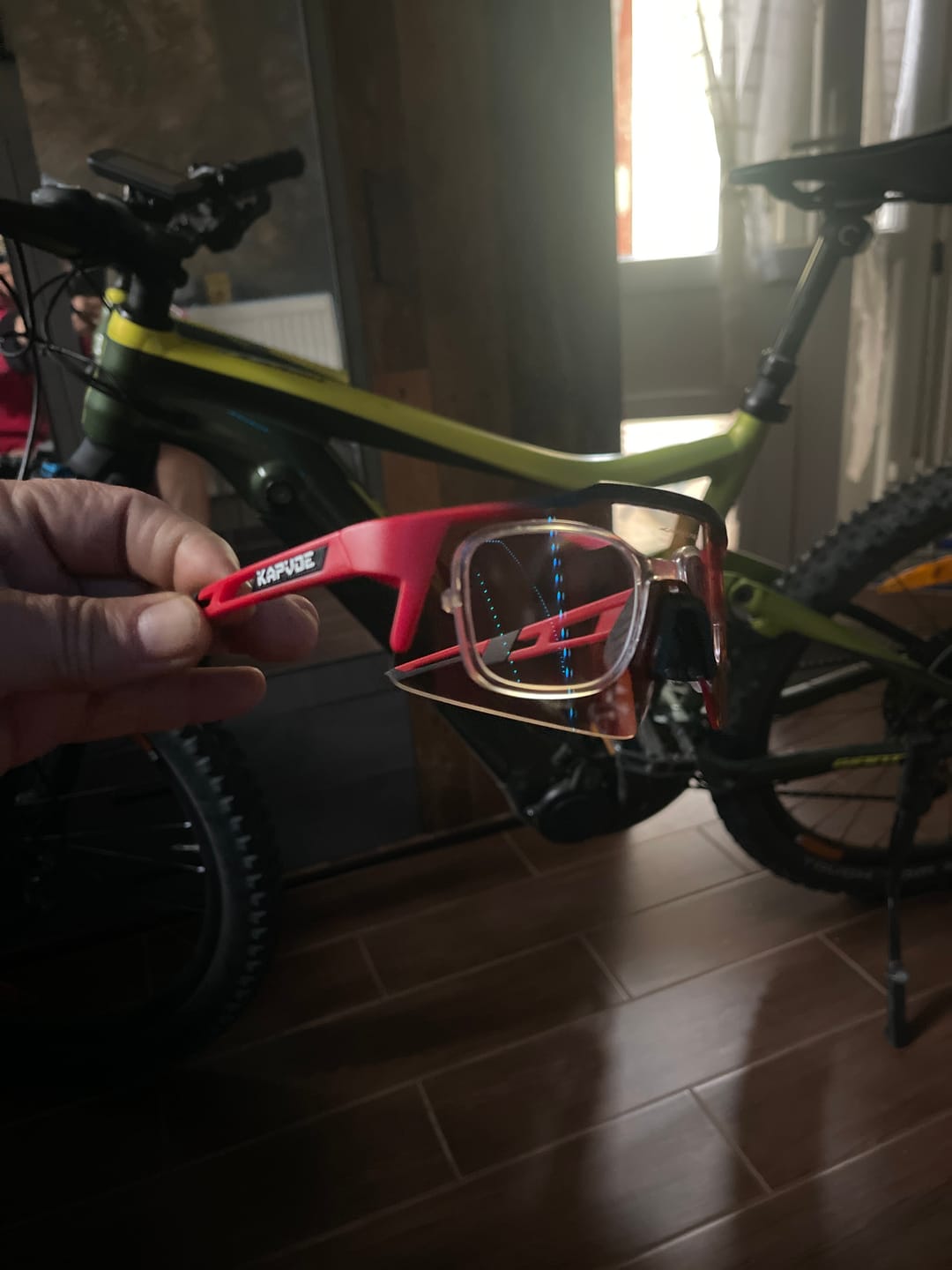Customer photo review of REVO KE9023 Photochromic Sunglasses