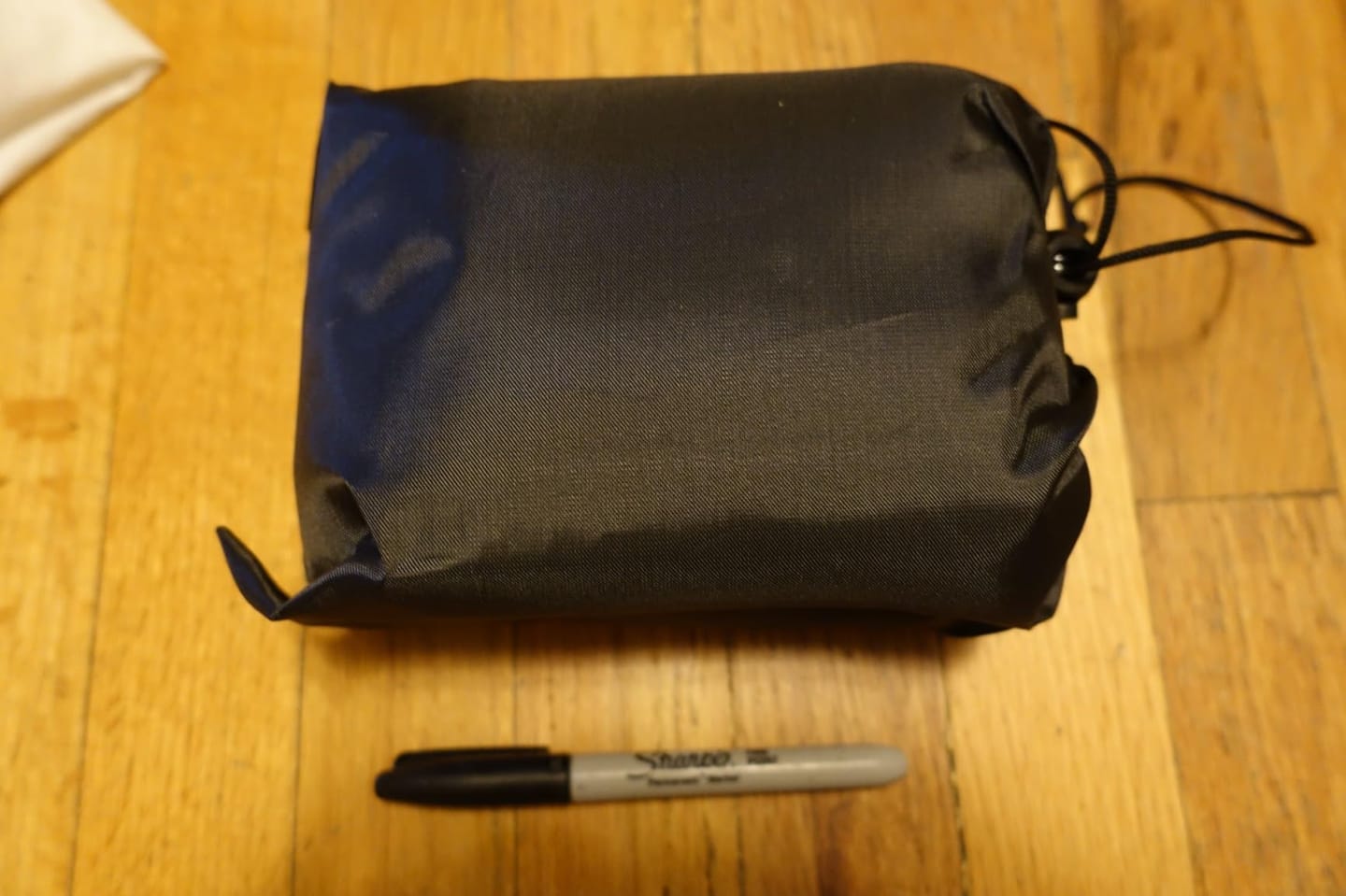 Customer photo review of TripCloud™ - Inflatable Travel Pillow