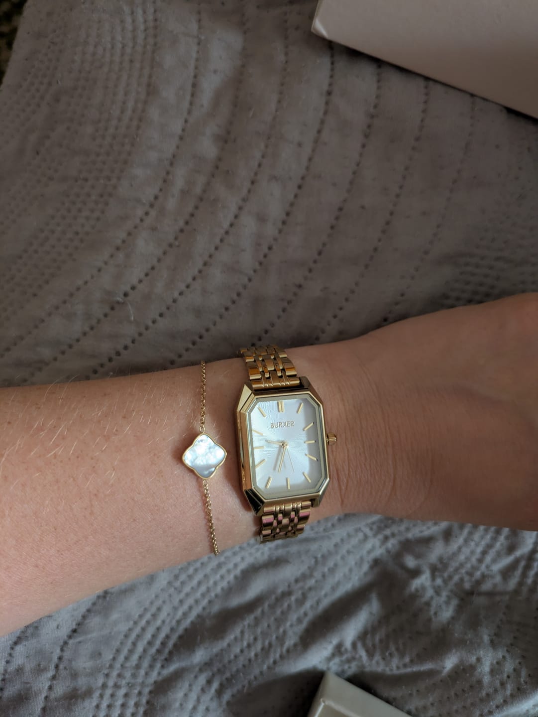 Customer photo review of Flora Gold White Set