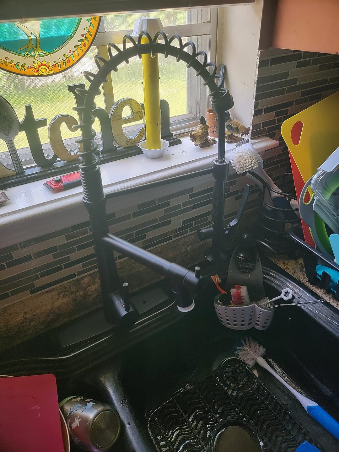 Customer photo review of Skagerrak - Commercial-Style Pull-Down Kitchen Sink Faucet with LED Cone-Shaped Sprayer