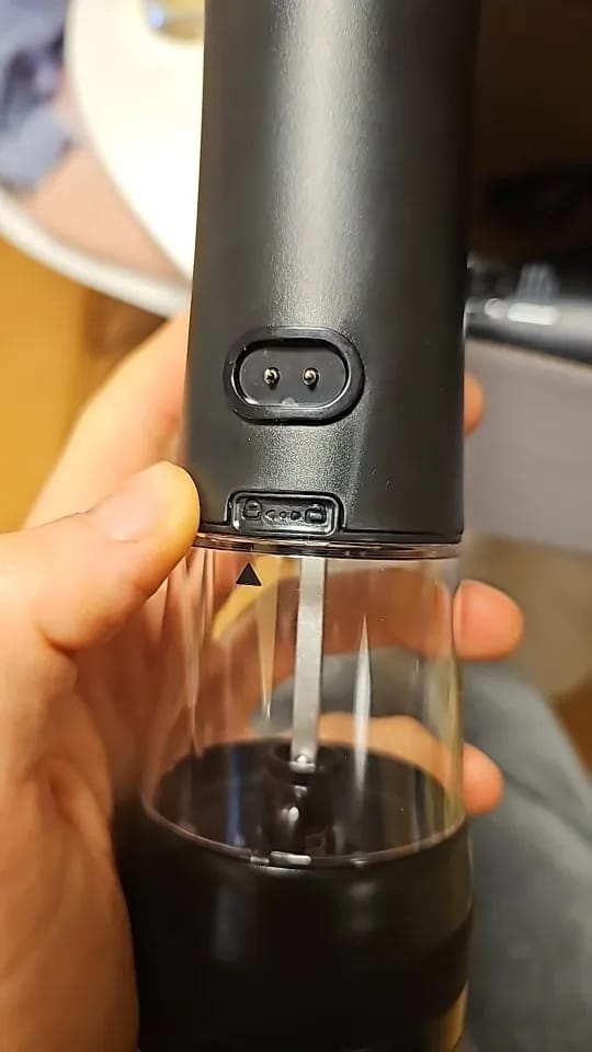 Customer photo review of Cozymere Electric Salt & Pepper Grinder Set