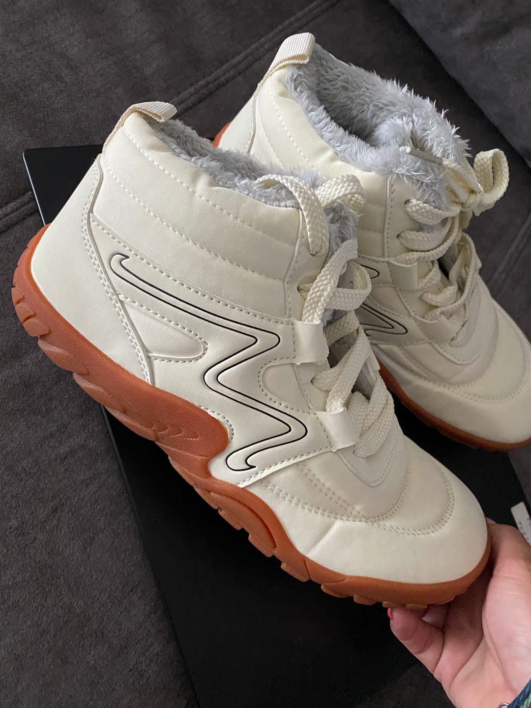 Customer photo review of Botines barefoot impermeables Trek