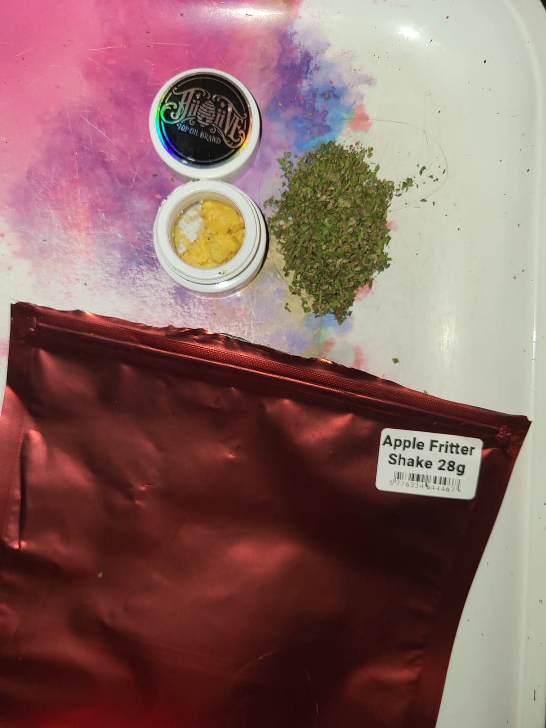Customer photo review of Free 3.5G Sativa Crumble x 4OZ Shake Bundle