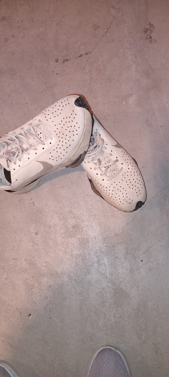 Customer photo review of Zapatillas Dvs Comanche Hombre Gris