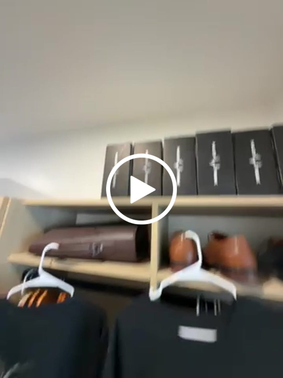 Customer video review of The Herd Thread Box