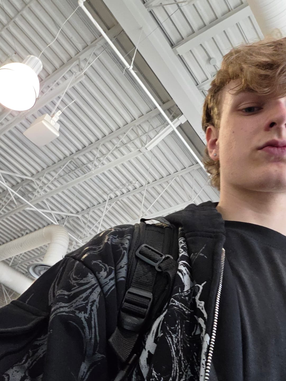 Customer photo review of Vindicator Tarnished Cargo Oversized Zip-up Hoodie [VOID BLACK]