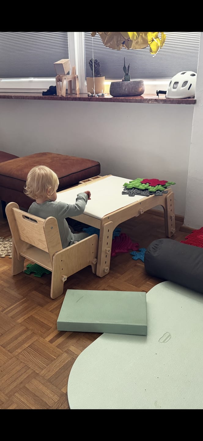 Customer photo review of DORI Creative Set – Montessori Adjustable Table & Chair from 10 Months