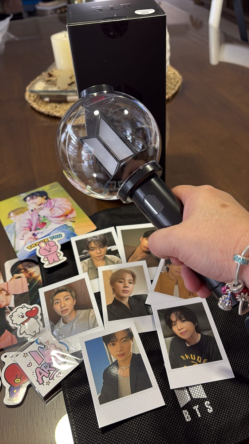 Customer photo review of Lightstick BTS - Ver. 4