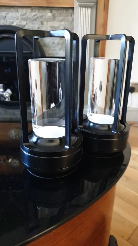 Customer photo review of Rechargeable Table Lamp, Open Aluminium Frame, Light Tube, 18 cm