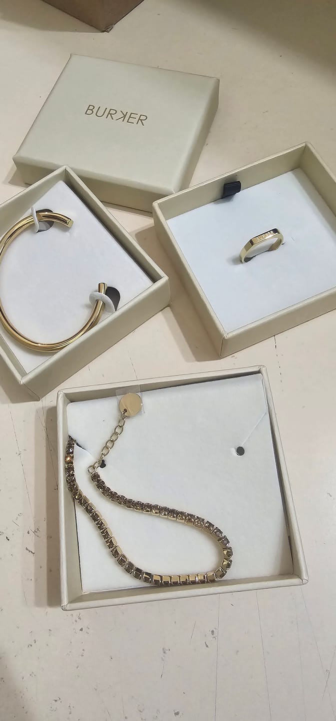 Customer photo review of Ava Gold Brown Bracelet