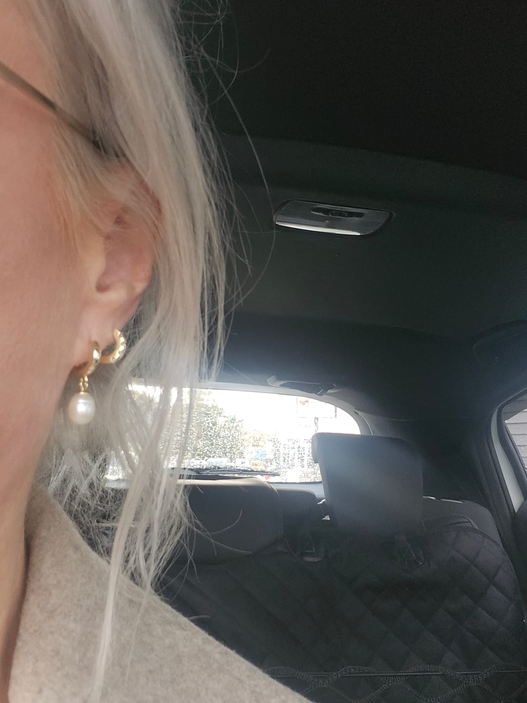 Customer photo review of Freshwater Pearls Huggie Earrings