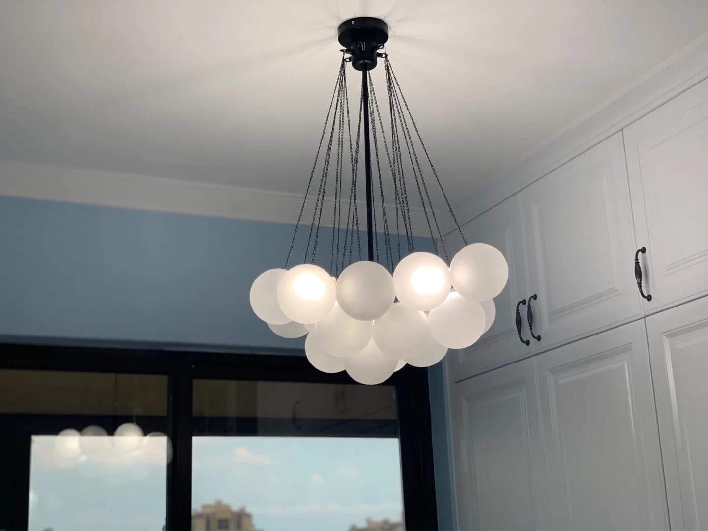 Customer photo review of Frosted Glass Sphere Chandelier, Globe Cluster, 40 or 80 cm