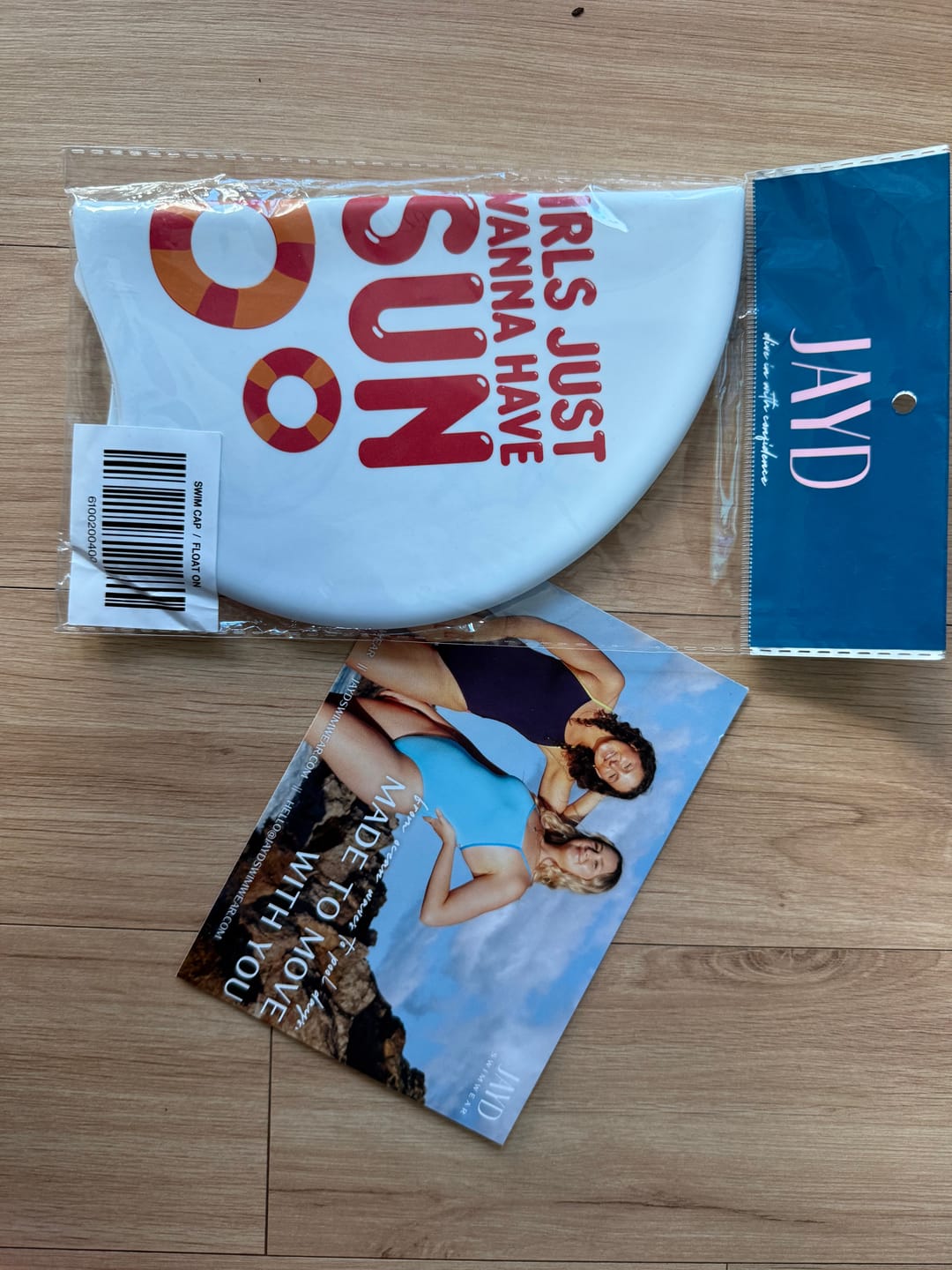 Customer photo review of JAYD Swim Cap - Float On