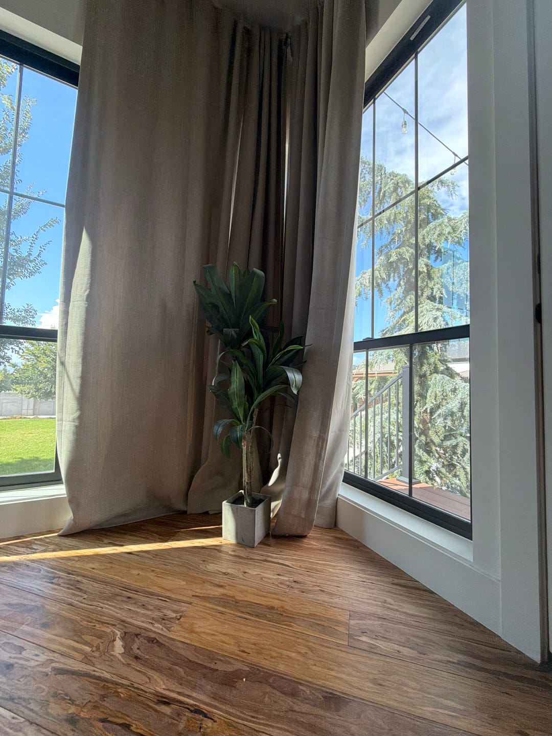Customer photo review of Faux Arrangement - Burgundy Dahlia & Cream Peony