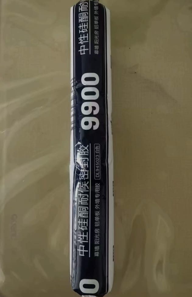 Customer photo review of High - Strength 9900 Structural Silicone Sealant - Outdoor Weatherproof Adhesive for Windows & Doors