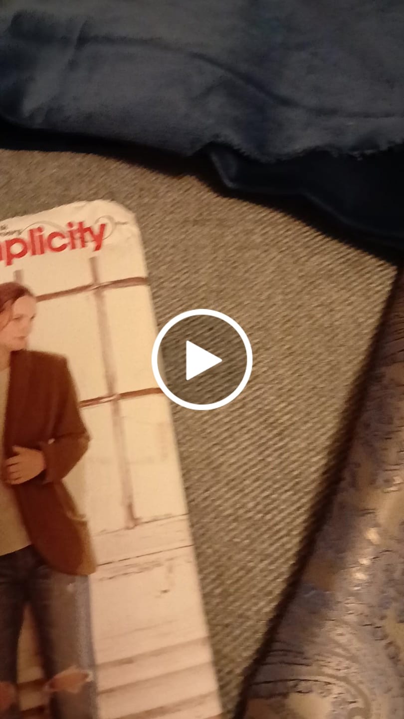 Customer video review of Paisley Jacquard Lining Fabric