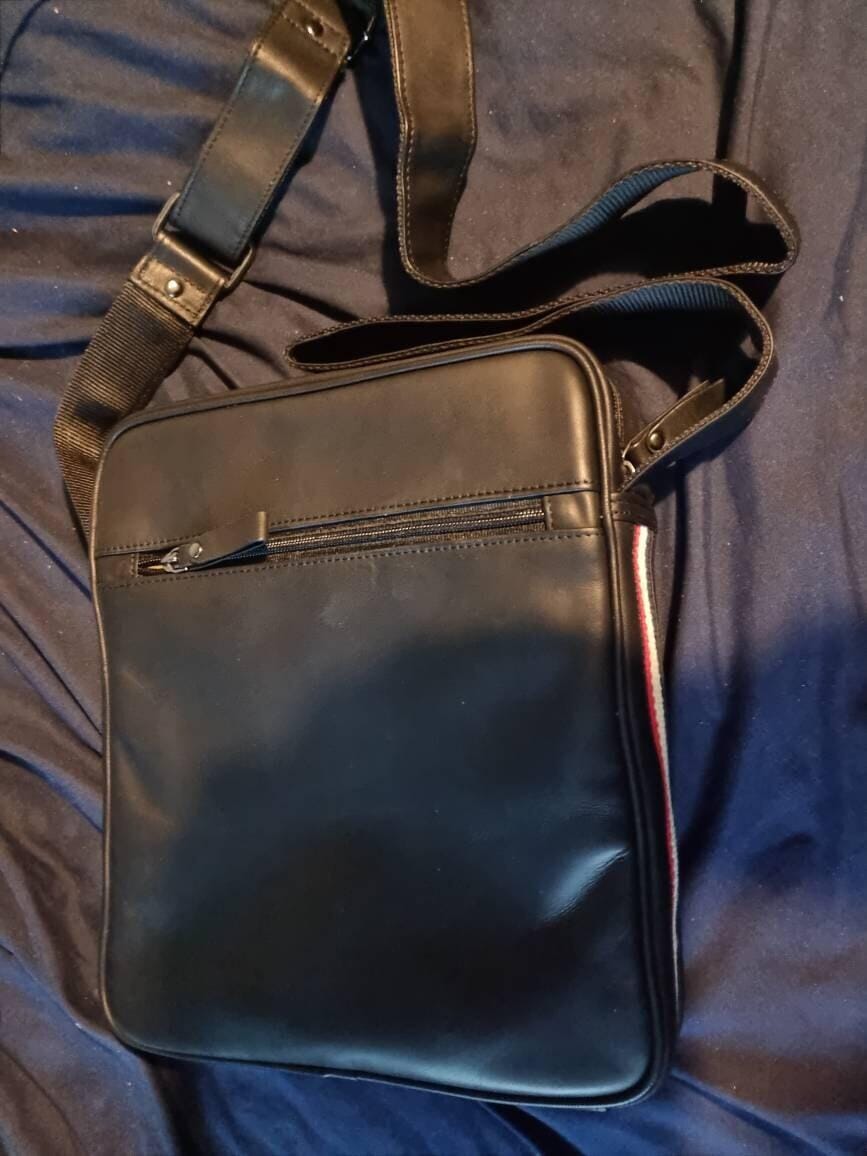 Customer photo review of Men’s Leather Crossbody Tablet Bag - Texan