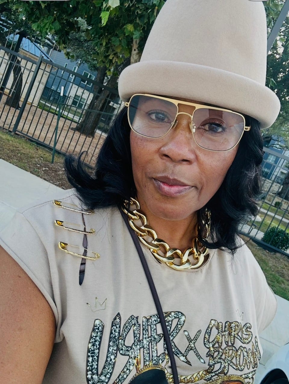 Customer photo review of Russian Pillbox Hat - Nude