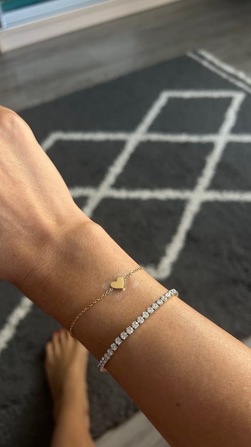 Customer photo review of Ava Gold Bracelet