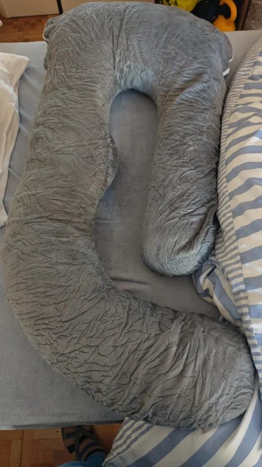 Customer photo review of Car Companion Pillow