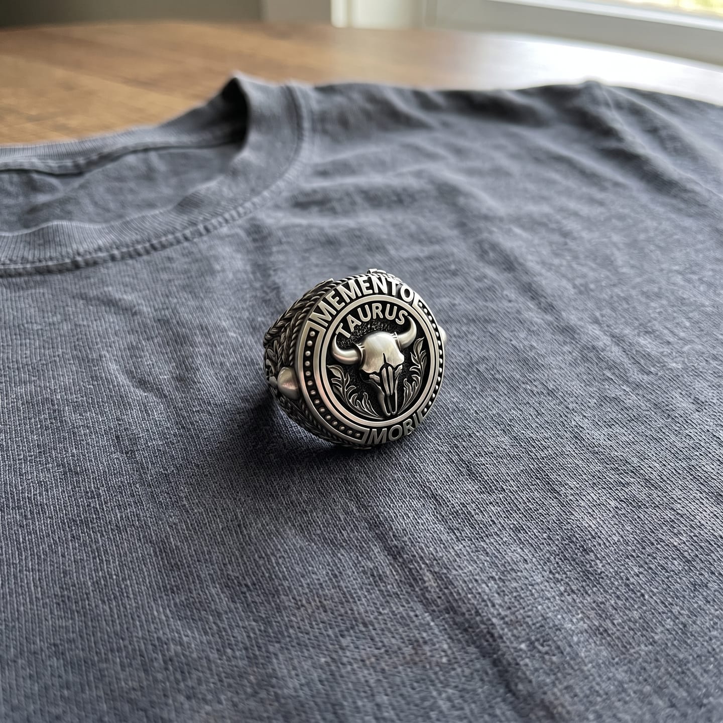 Customer photo review of Memento Mori Taurus Skull Ring