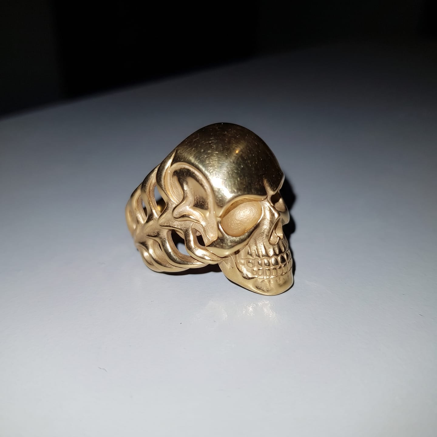 Customer photo review of Tribal Skull Ring