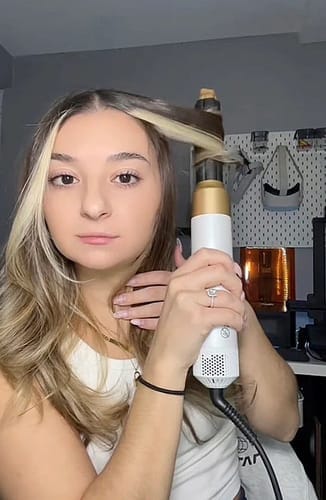 Customer photo review of MODVA™ 5 in 1 Multi-Styler