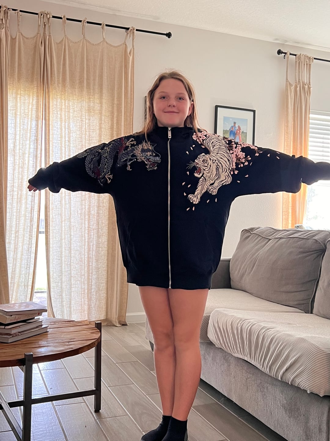 Customer photo review of 天の守護者 Celestial Guardians Hoodie