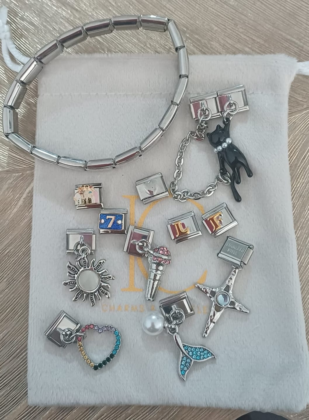 Customer photo review of Charm Letra F