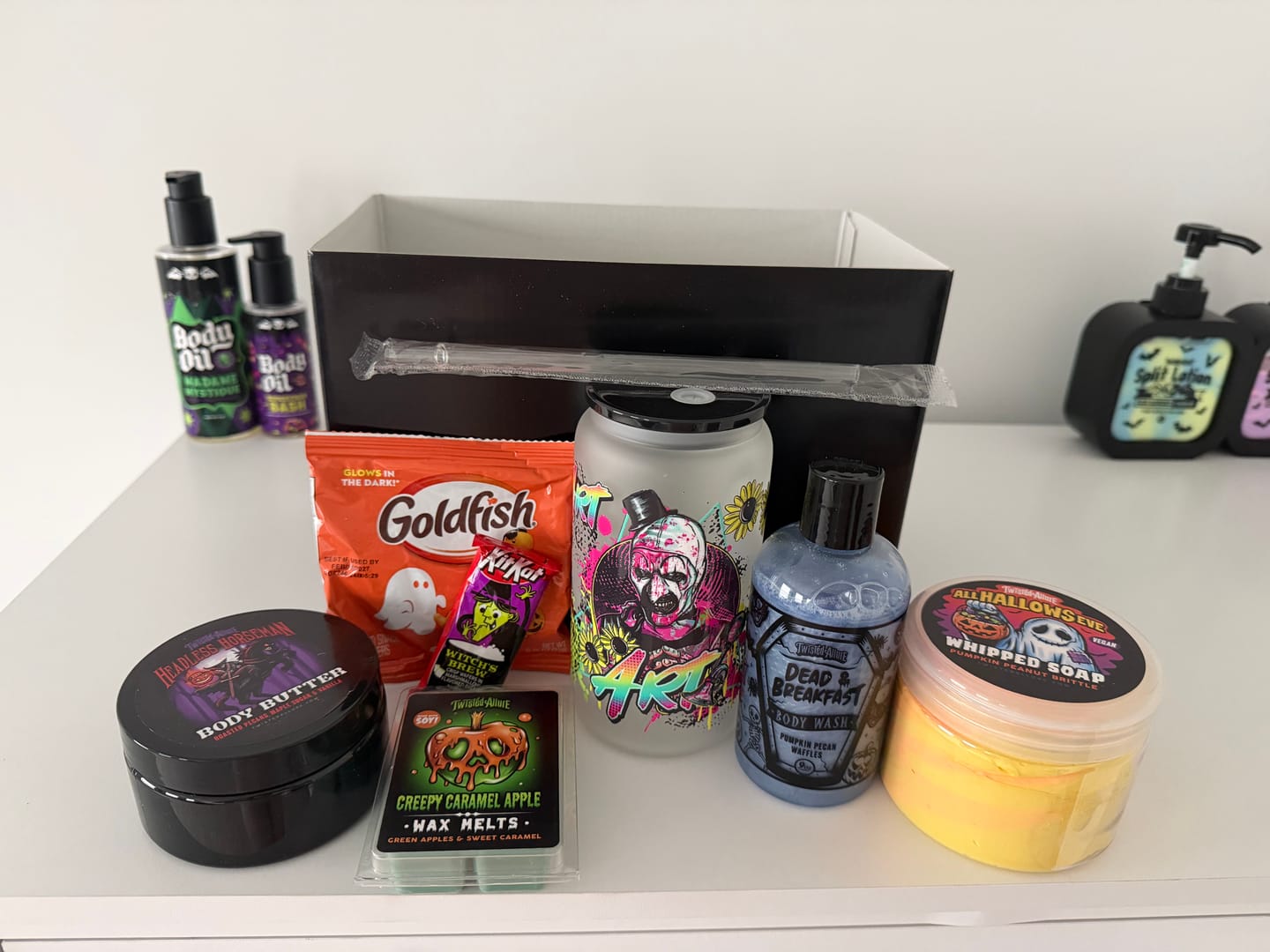 Customer photo review of Art Glass Can Set