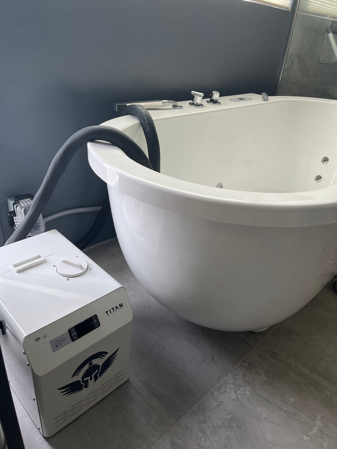 Customer photo review of 2026 All-in-one 1/3 HP Universal Cold Plunge Chiller Gen 5