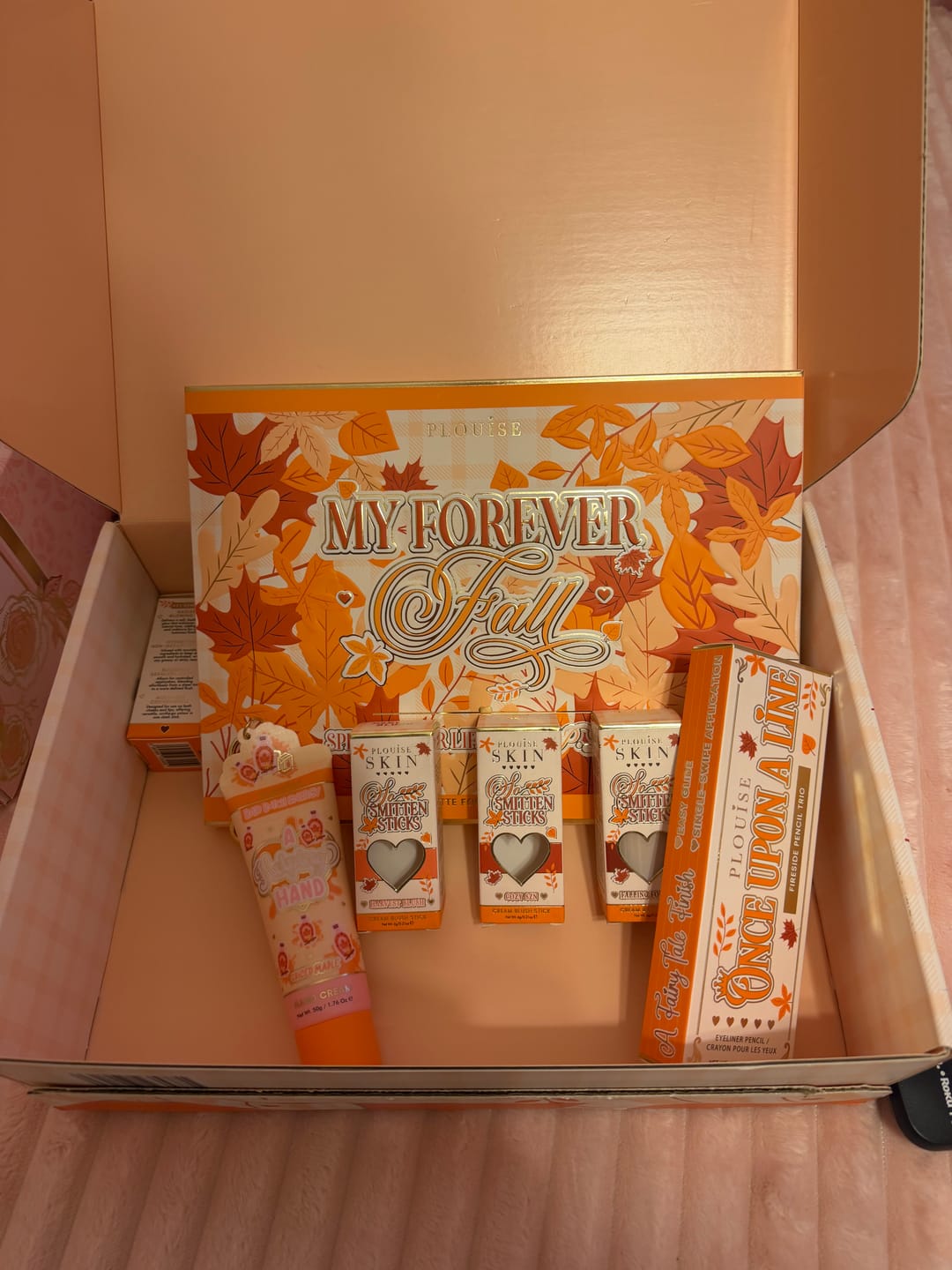 Customer photo review of Falling For Autumn Makeup Set