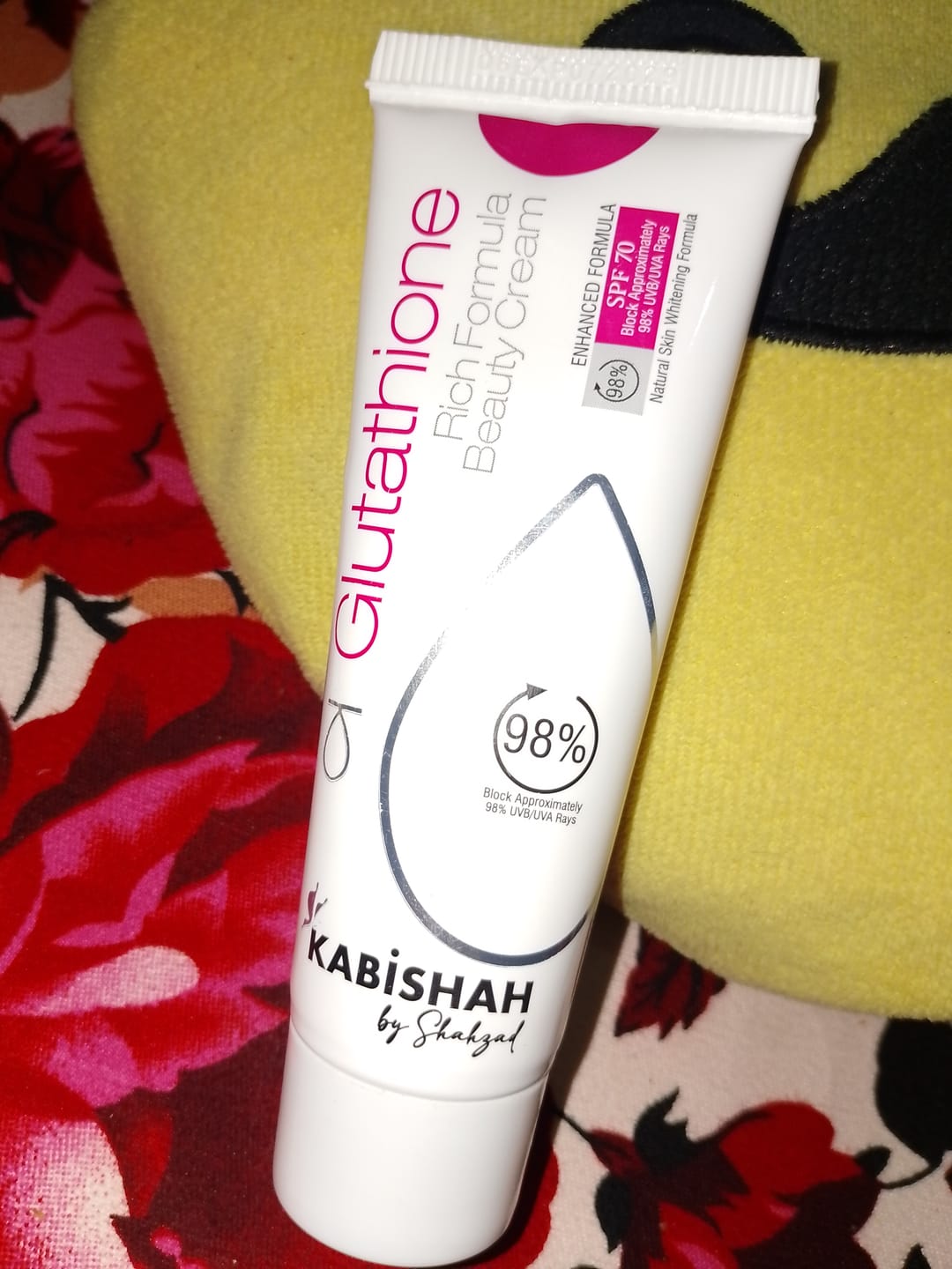 Customer photo review of Glutathione 3% Rich Formula Beauty Cream