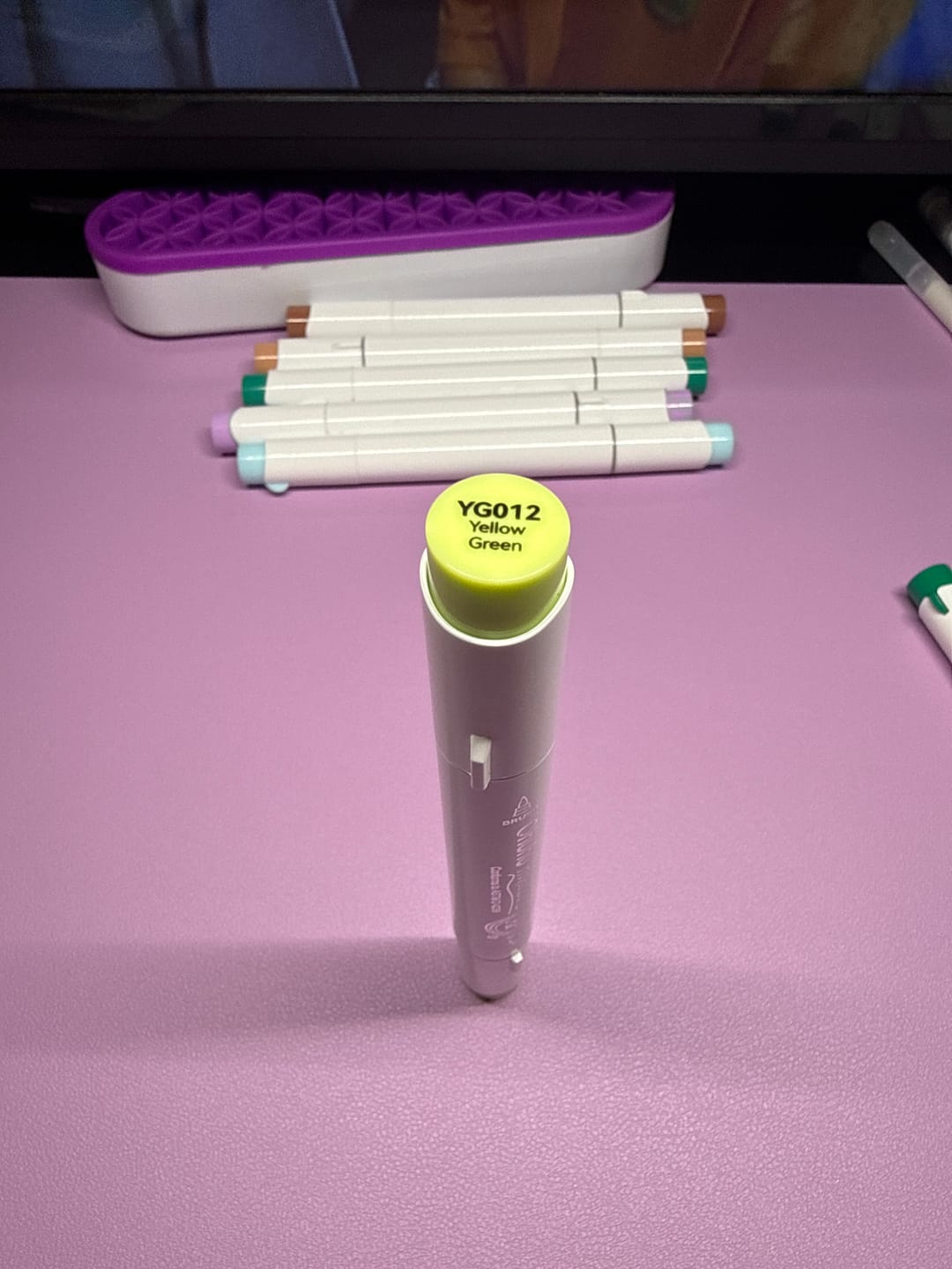 Customer photo review of Ohuhu Honolulu B GY4 / YG012 Individual Marker, Brush & Fine