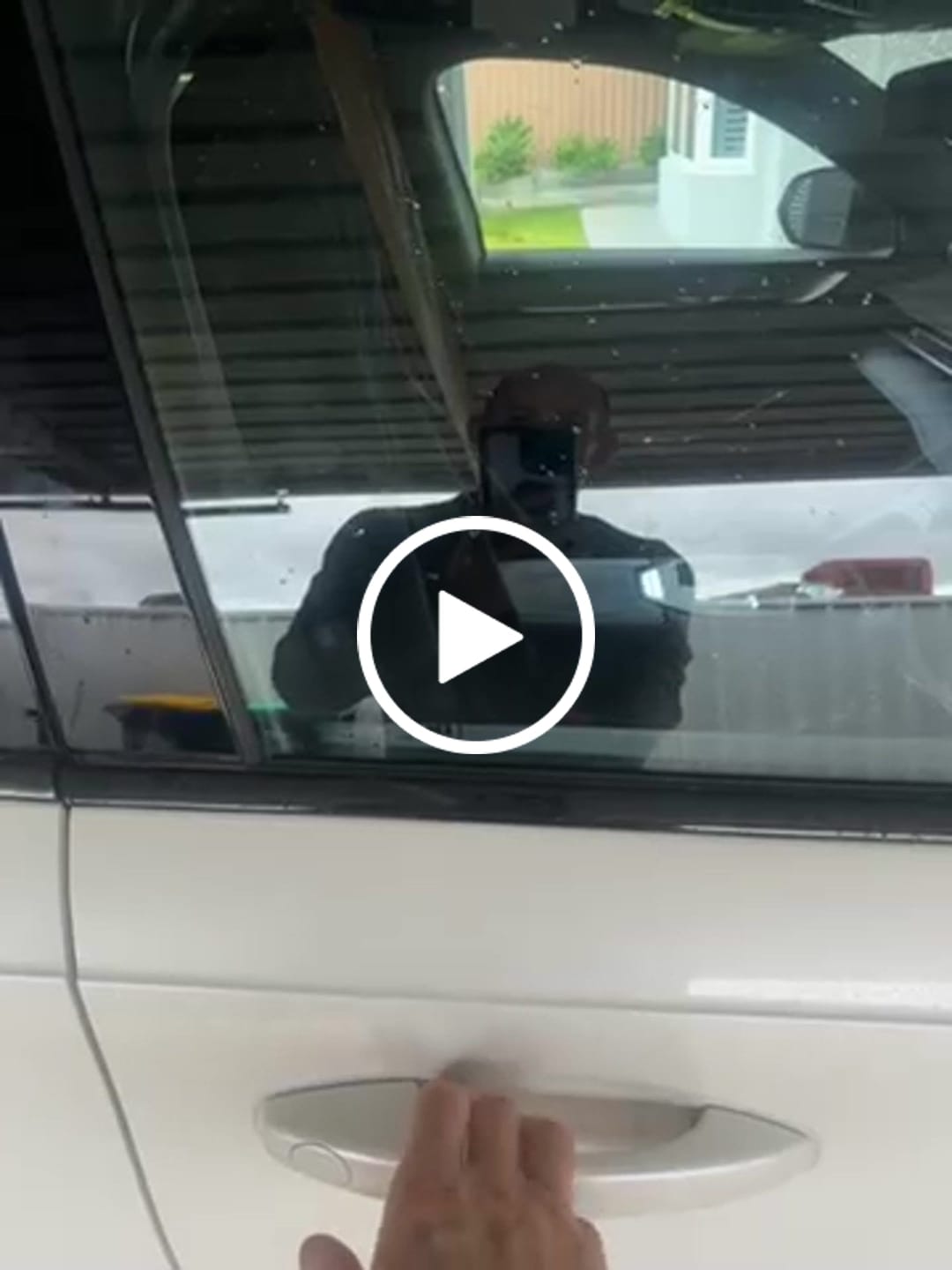 Customer video review of Waterproof Car Towel Seat Cover