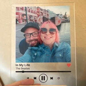 Customer photo review of Spotify Song Plaque