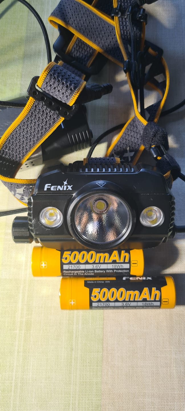Customer photo review of Fenix ARBL21-5000 V2.0 - Batterie 21700 - 3,6V 5000mAh