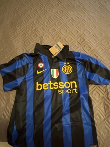 Customer photo review of Maglia Inter Home 26/27 Versione Giocatore Scudetto + Coccarda