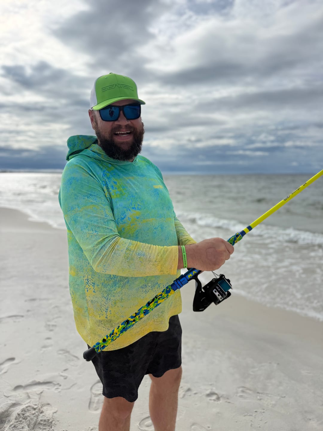 Customer photo review of Mahi Sport Tec Hooded Long Sleeve – Men's