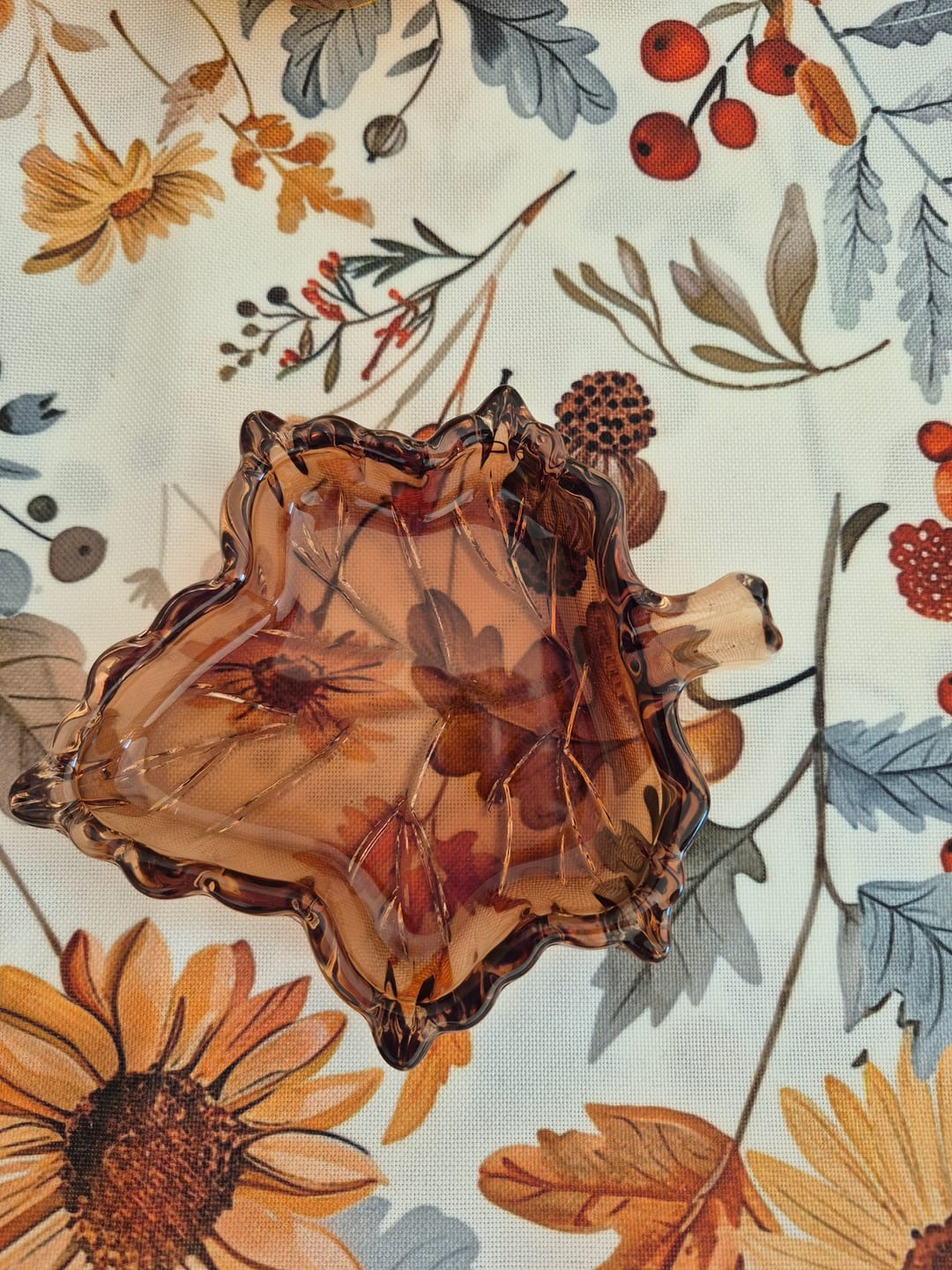 Customer photo review of Schmuckschale Ahornblatt in Herbstfarben