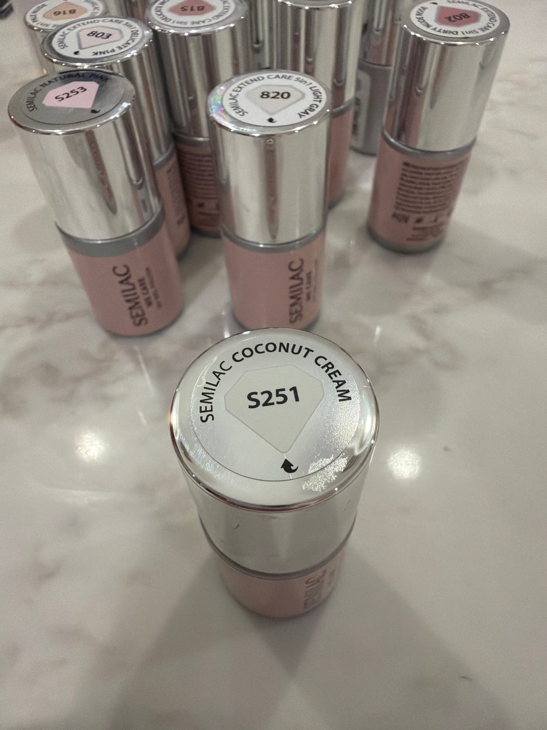 Customer photo review of Semilac One Step Gel 3in1 We Care UV Gel Polish 251 Coconut Cream 11ml