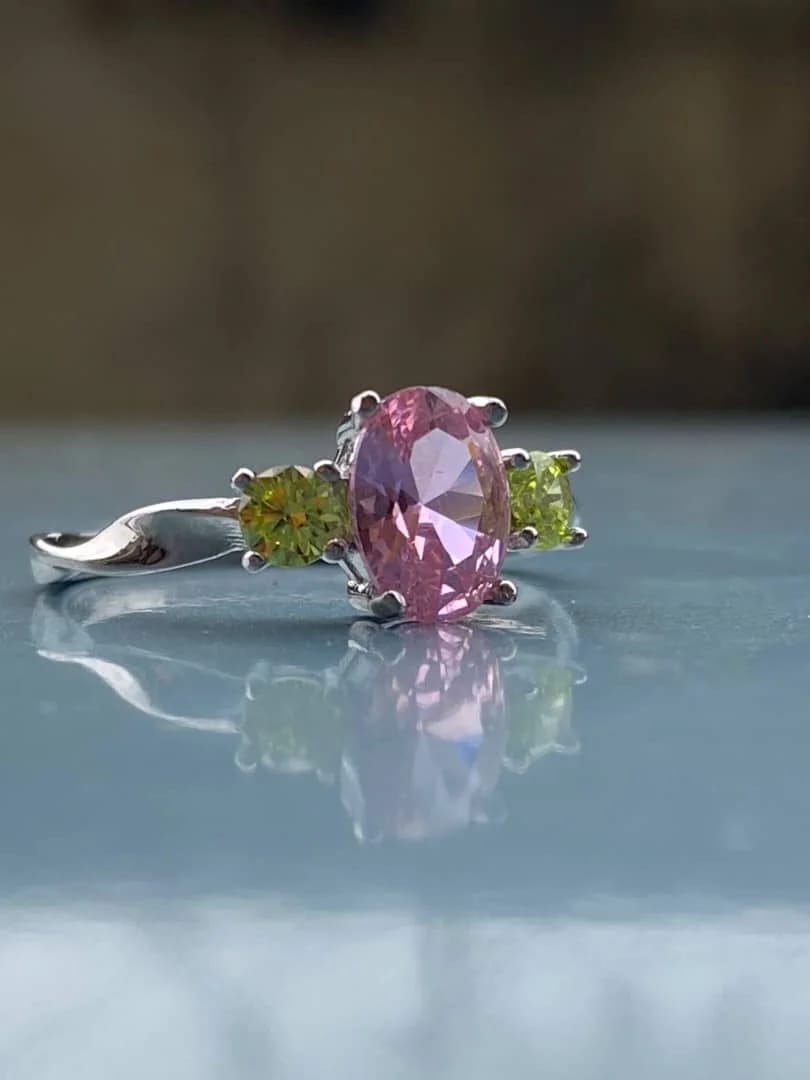 Customer photo review of Emerald Rose Zirconia Ring