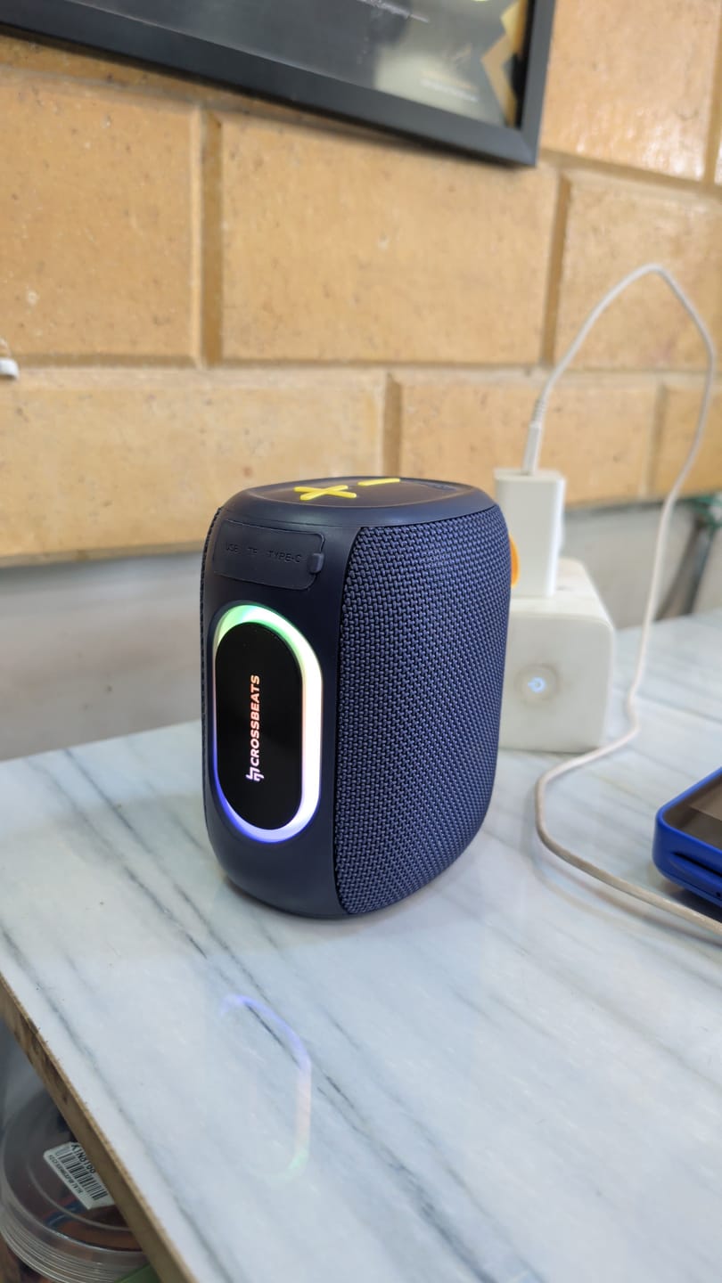 Customer photo review of JamBox