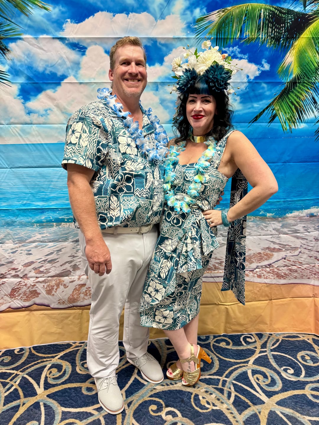 Customer photo review of on Sale - Rockin' Tiki with ankle strap - 4" carved wood heels / Gold