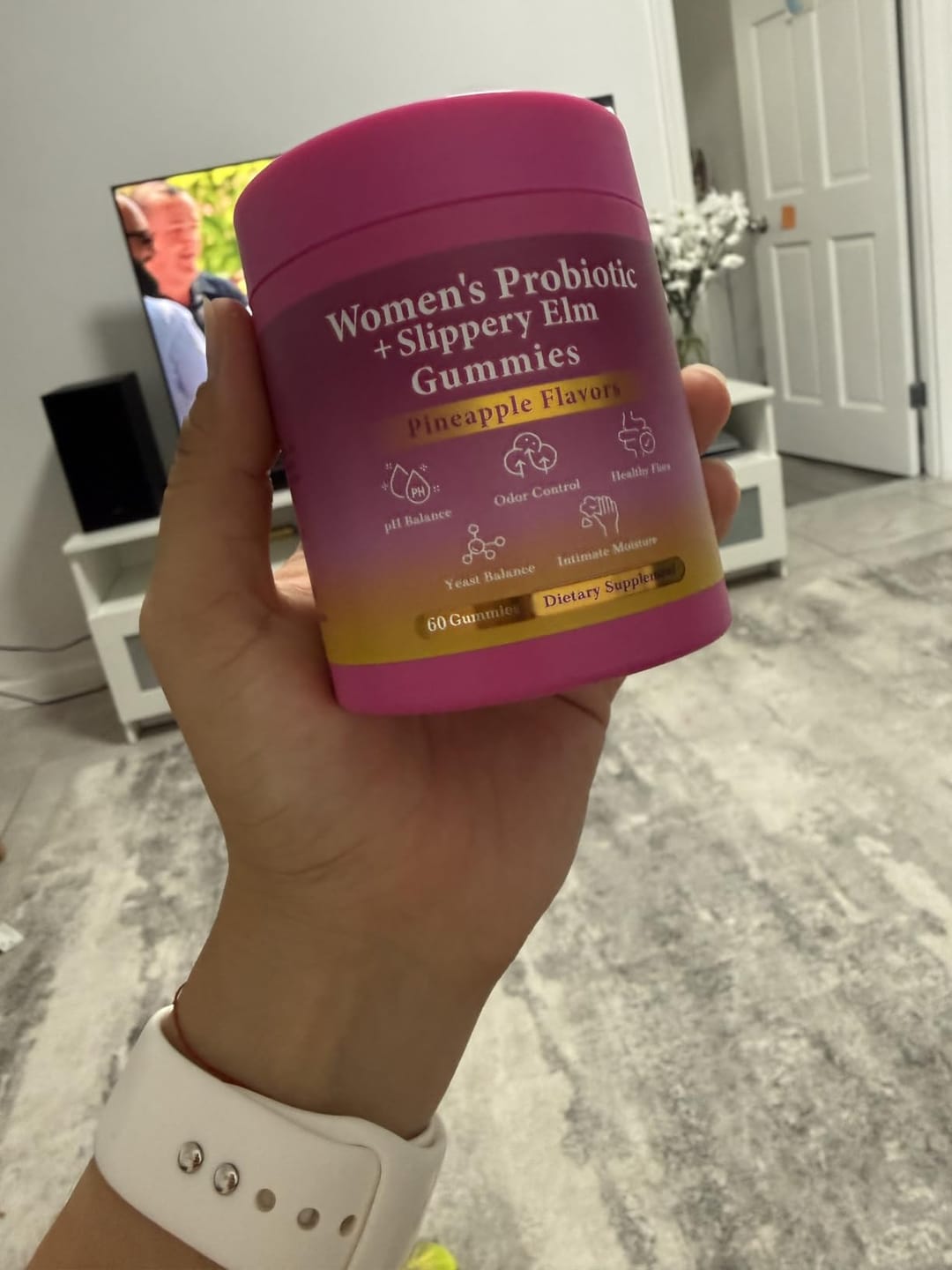 Customer photo review of Slippery Elm Probiotic Gummies for Women