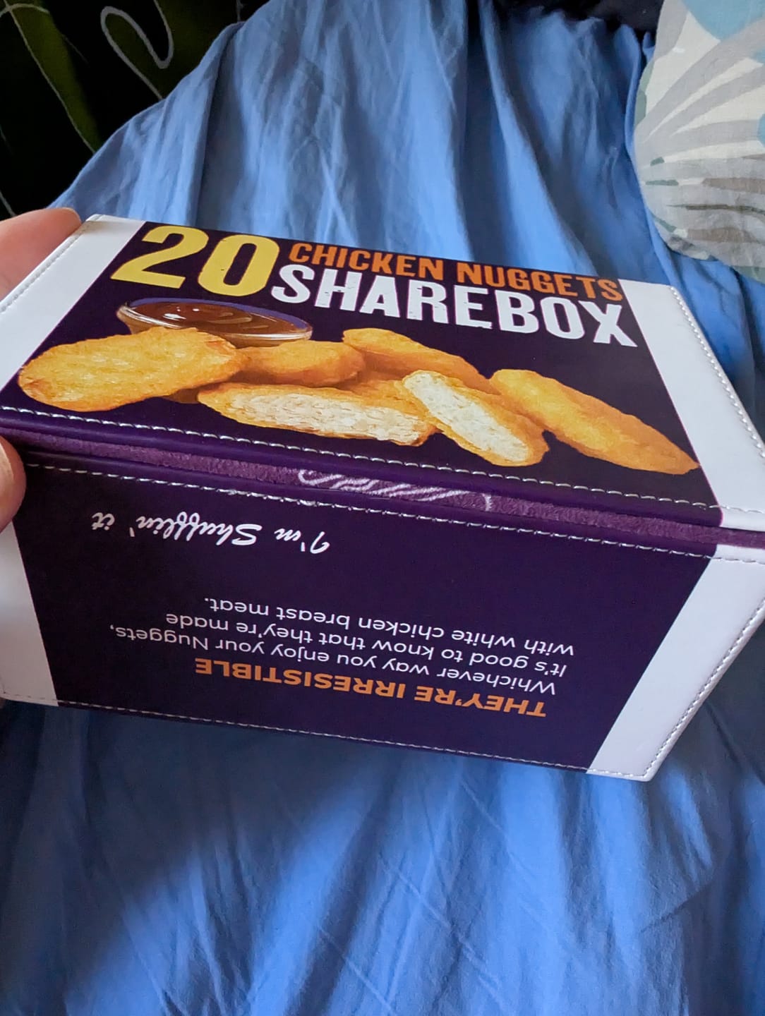 Customer photo review of 20 Chicken Nuggets Deckbox