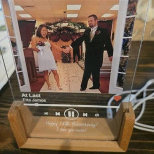 Customer photo review of Spotify Song Plaque